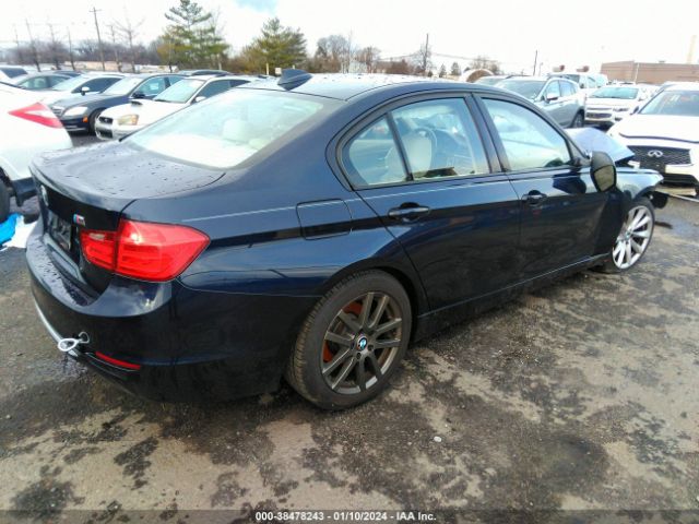 Photo 3 VIN: WBA3A5C51CF346653 - BMW 328I 