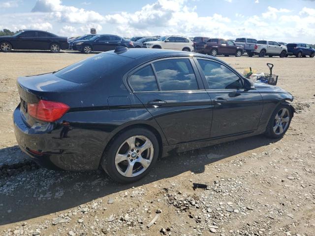 Photo 2 VIN: WBA3A5C51DF600525 - BMW 3 SERIES 