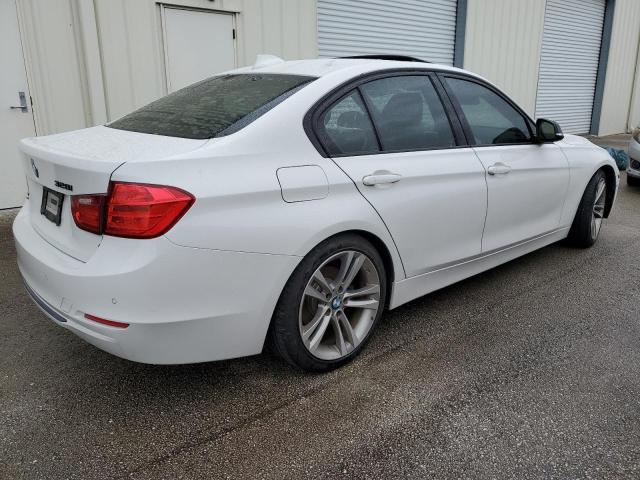 Photo 2 VIN: WBA3A5C51DJ462501 - BMW 328 I 