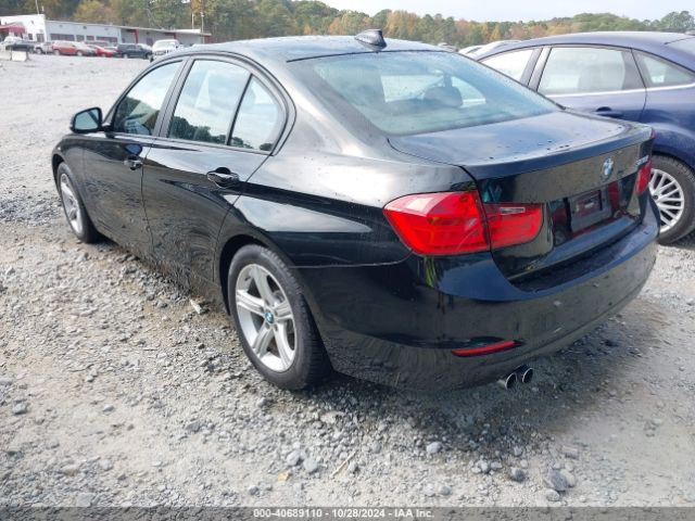 Photo 2 VIN: WBA3A5C51FF609423 - BMW 328I 