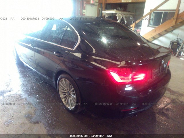 Photo 2 VIN: WBA3A5C52CF340537 - BMW 3 