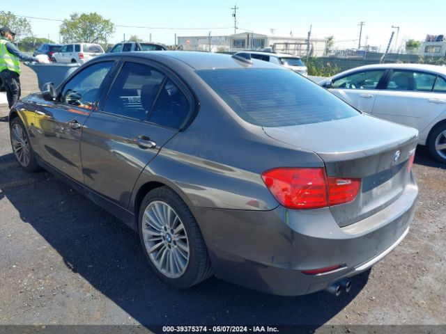 Photo 2 VIN: WBA3A5C52CF341574 - BMW 328I 