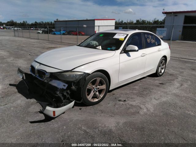 Photo 1 VIN: WBA3A5C52CF342840 - BMW 3 SERIES 