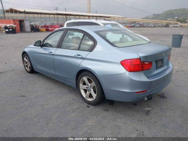 Photo 2 VIN: WBA3A5C52CF345754 - BMW 328I 