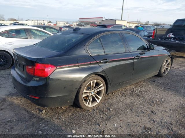 Photo 3 VIN: WBA3A5C52DF350423 - BMW 328I 