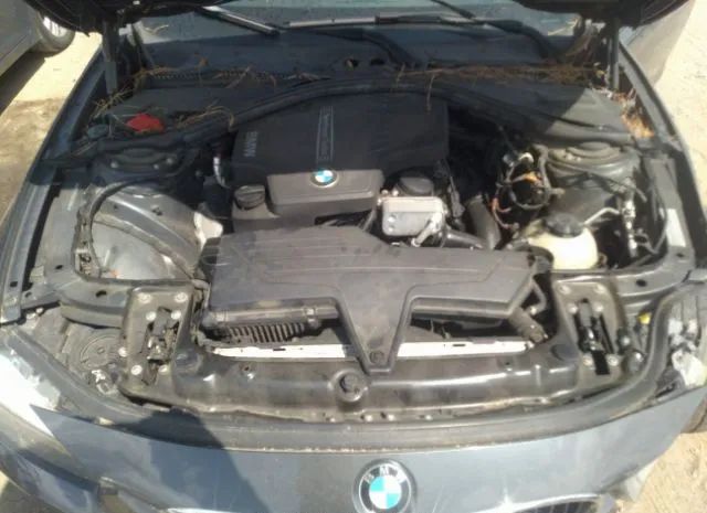 Photo 9 VIN: WBA3A5C52DF355864 - BMW 3 SERIES 