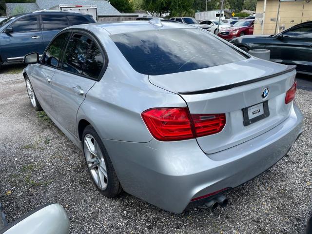 Photo 2 VIN: WBA3A5C52DF356030 - BMW 3 SERIES 