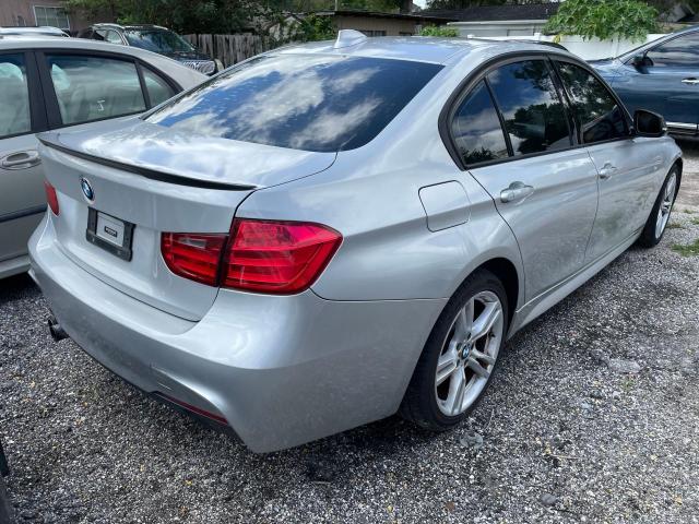 Photo 3 VIN: WBA3A5C52DF356030 - BMW 3 SERIES 