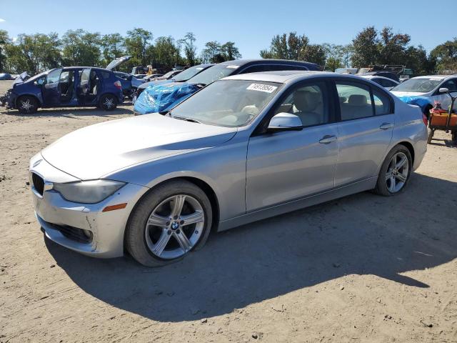 Photo 0 VIN: WBA3A5C52DF359610 - BMW 328 I 