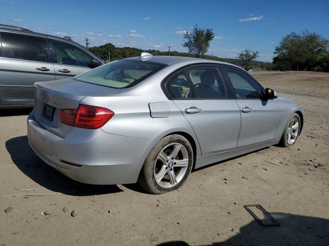 Photo 2 VIN: WBA3A5C52DF359610 - BMW 328 I 