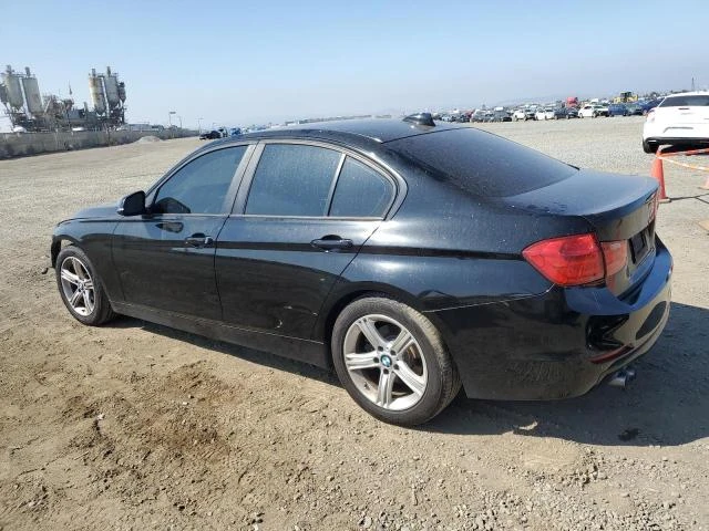 Photo 1 VIN: WBA3A5C52DF602770 - BMW 328 I 