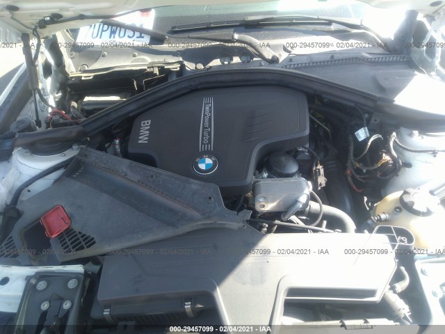 Photo 9 VIN: WBA3A5C52DF603871 - BMW 3 