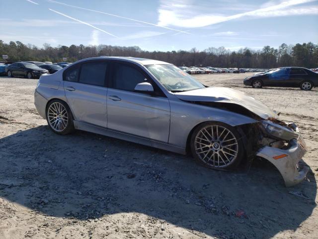 Photo 3 VIN: WBA3A5C52DF604096 - BMW 3 SERIES 