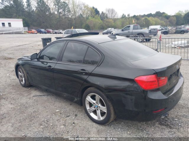 Photo 2 VIN: WBA3A5C52EF605024 - BMW 328I 