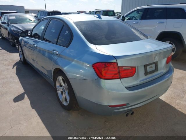 Photo 2 VIN: WBA3A5C52EF605069 - BMW 328I 