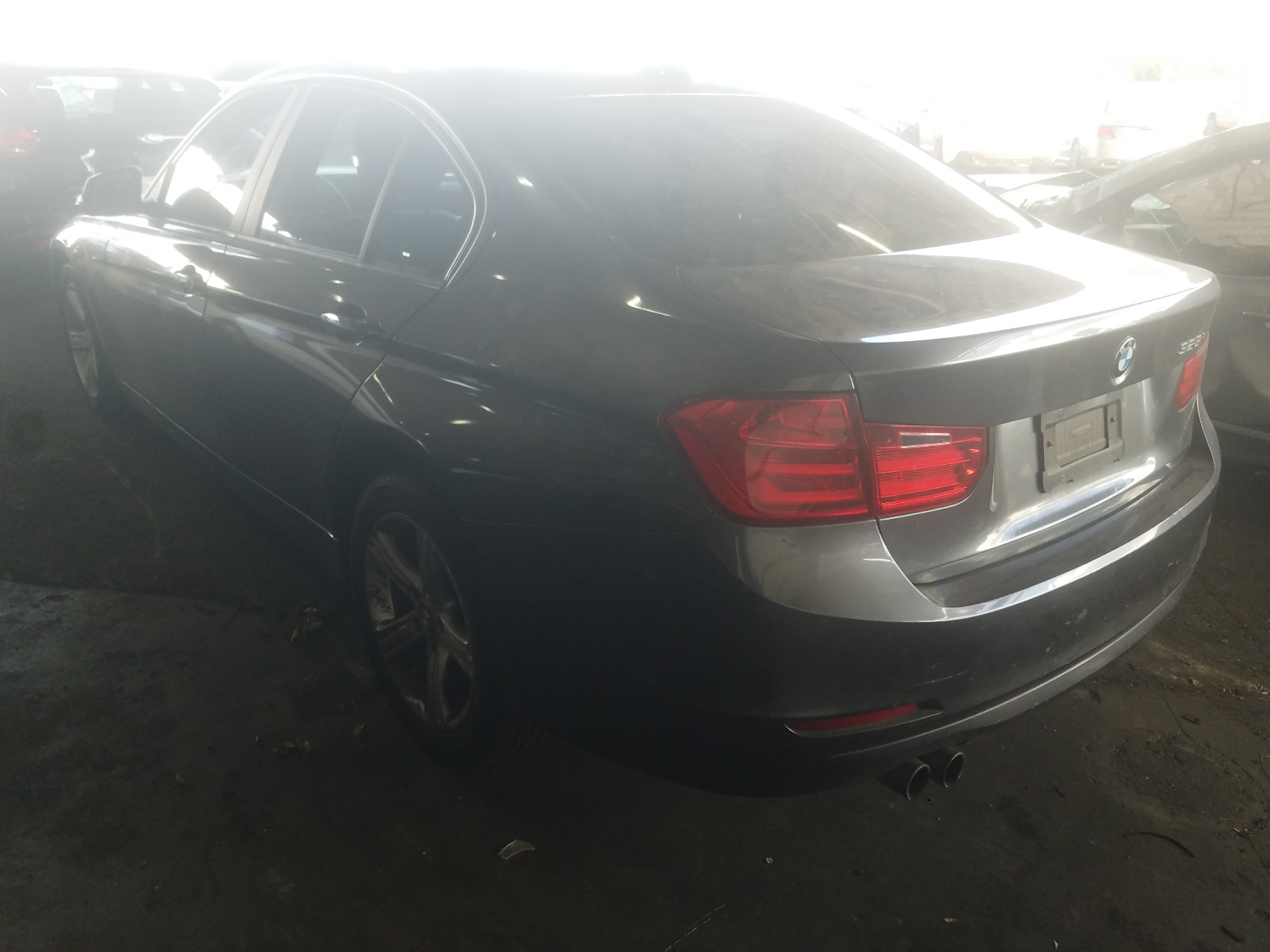 Photo 2 VIN: WBA3A5C52EP601677 - BMW 328 I 