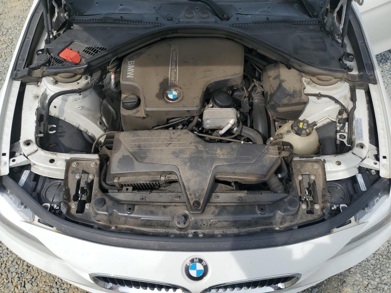 Photo 10 VIN: WBA3A5C52EP602571 - BMW 3ER 