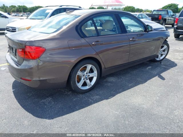 Photo 3 VIN: WBA3A5C52FF606594 - BMW 328I 