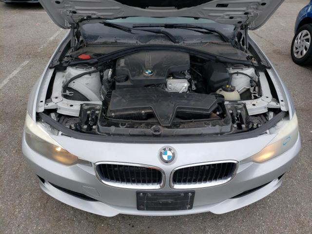 Photo 10 VIN: WBA3A5C52FF609611 - BMW 3 SERIES 