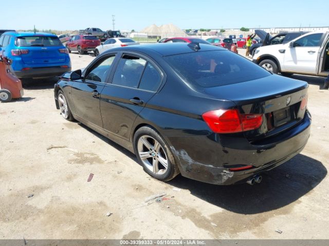 Photo 2 VIN: WBA3A5C52FF610046 - BMW 328 