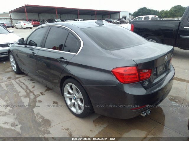 Photo 2 VIN: WBA3A5C52FP604189 - BMW 3 