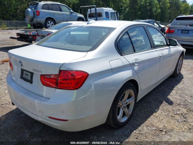 Photo 3 VIN: WBA3A5C52FP605648 - BMW 328I 