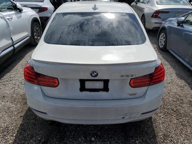 Photo 5 VIN: WBA3A5C53CF349070 - BMW 3 SERIES 