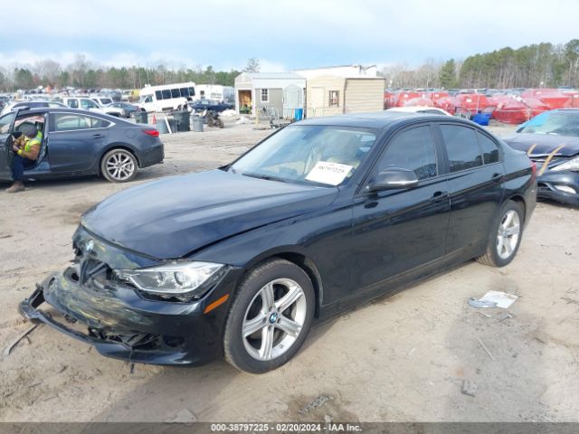 Photo 1 VIN: WBA3A5C53DF358000 - BMW 328I 