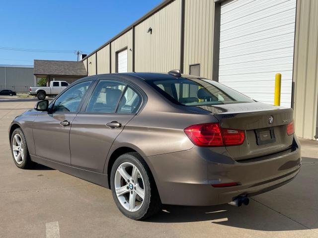 Photo 2 VIN: WBA3A5C53DF453494 - BMW 328 I 