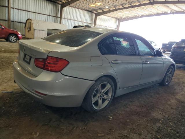 Photo 2 VIN: WBA3A5C53DF600445 - BMW 3 SERIES 