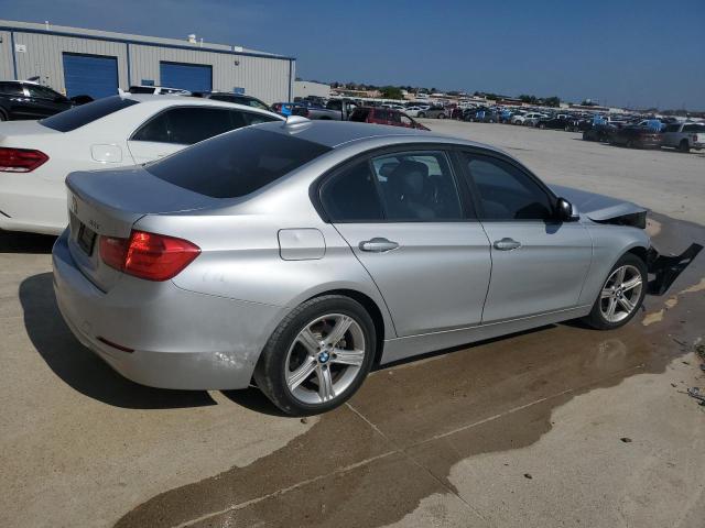 Photo 2 VIN: WBA3A5C53DF601224 - BMW 328 I 