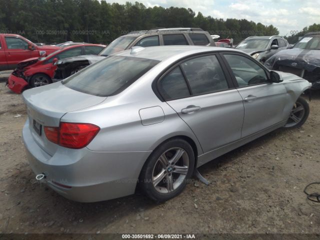 Photo 3 VIN: WBA3A5C53DF602373 - BMW 3 