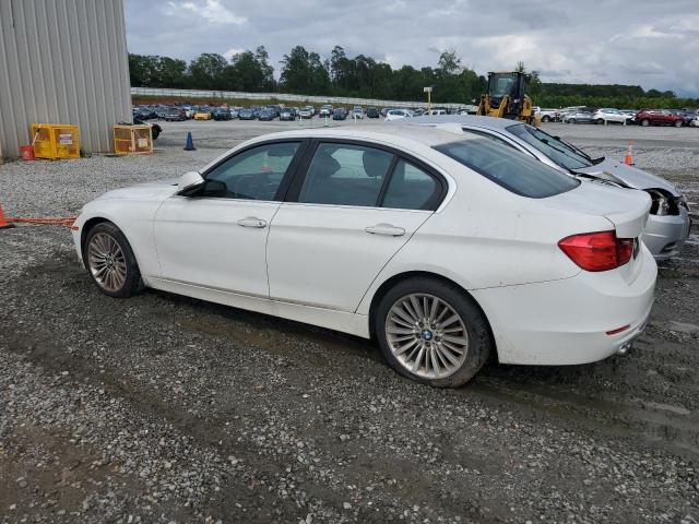 Photo 1 VIN: WBA3A5C54CF257255 - BMW 328 I 