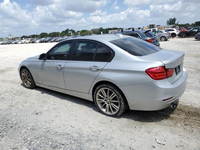 Photo 1 VIN: WBA3A5C54CF258695 - BMW 3 SERIES 