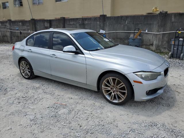 Photo 3 VIN: WBA3A5C54CF258695 - BMW 3 SERIES 