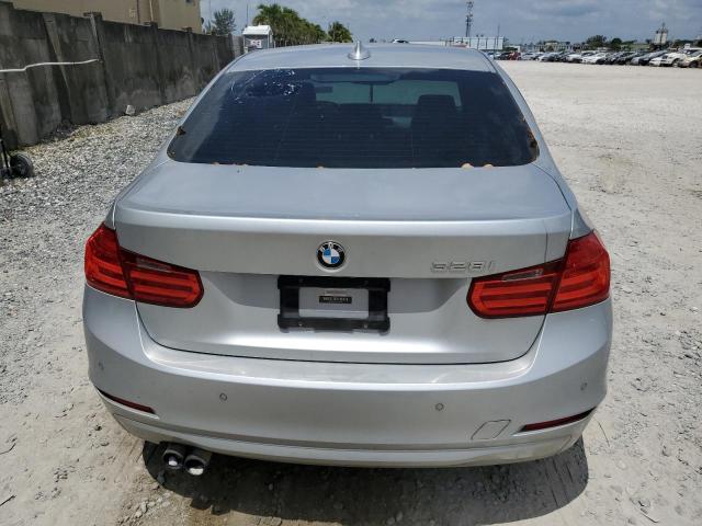 Photo 5 VIN: WBA3A5C54CF258695 - BMW 3 SERIES 