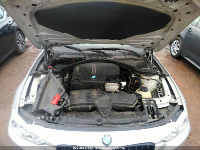 Photo 9 VIN: WBA3A5C54CF346632 - BMW 328I 