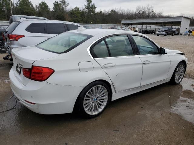 Photo 2 VIN: WBA3A5C54CF347134 - BMW 3 SERIES 