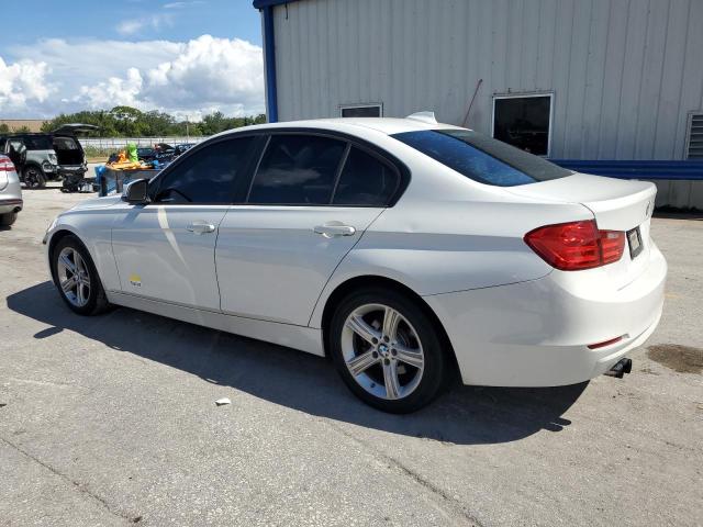 Photo 1 VIN: WBA3A5C54CF347439 - BMW 328 I 