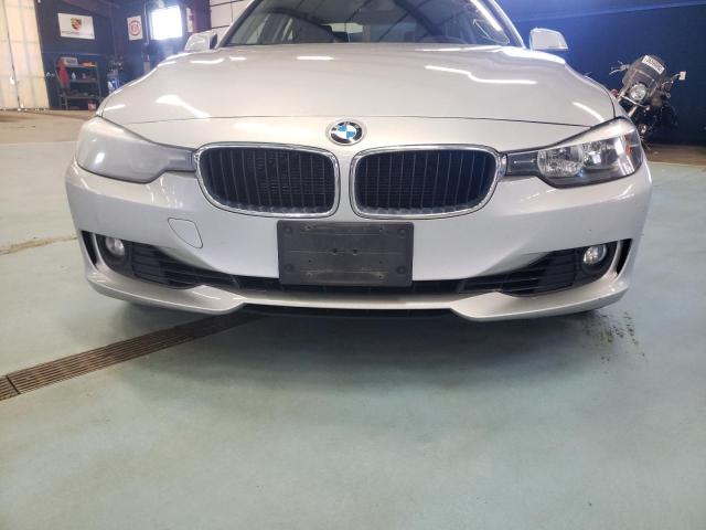 Photo 8 VIN: WBA3A5C54CFJ89636 - BMW 328 I 