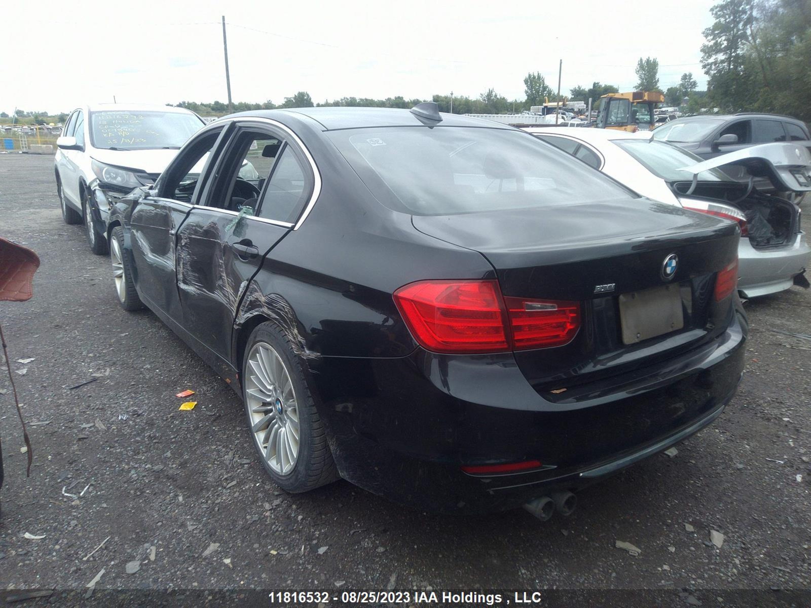 Photo 2 VIN: WBA3A5C54CFJ89829 - BMW 3ER 