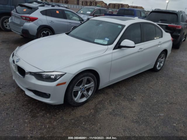 Photo 1 VIN: WBA3A5C54DF356871 - BMW 328I 