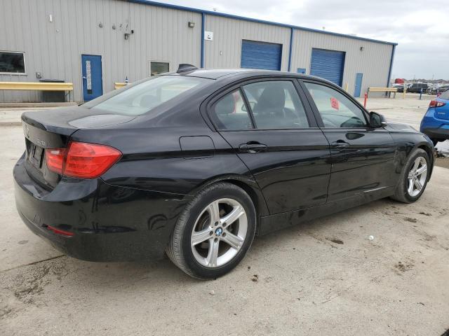 Photo 2 VIN: WBA3A5C54DF601622 - BMW 328 I 