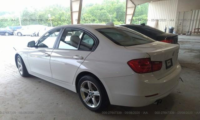 Photo 2 VIN: WBA3A5C54FP605053 - BMW 135 