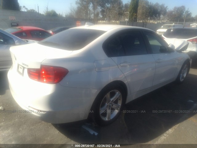 Photo 3 VIN: WBA3A5C55CF259466 - BMW 3 