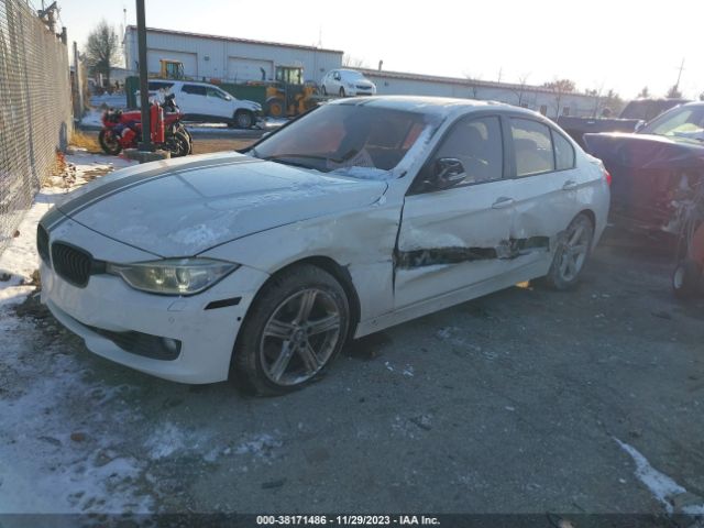 Photo 1 VIN: WBA3A5C55CF342086 - BMW 328I 