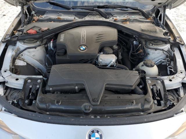 Photo 10 VIN: WBA3A5C55CF342170 - BMW 3 SERIES 