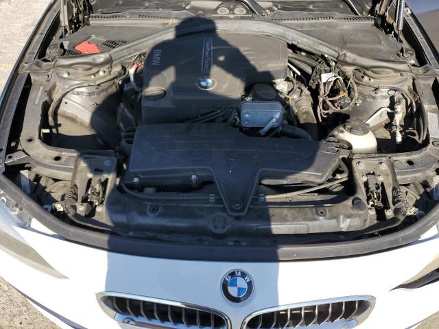 Photo 10 VIN: WBA3A5C55CF346333 - BMW 3 SERIES 