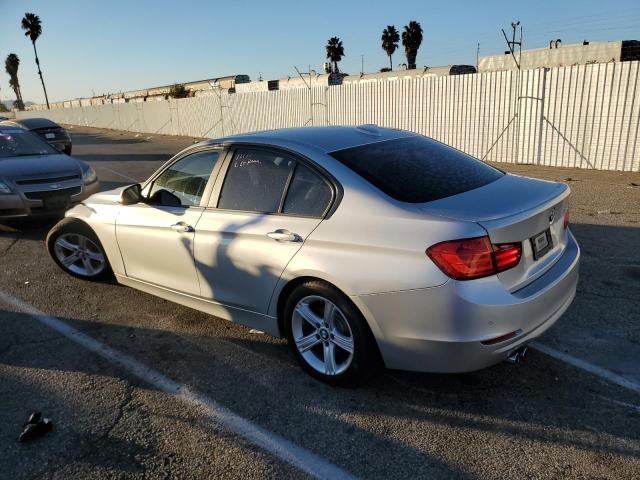 Photo 1 VIN: WBA3A5C55DF351453 - BMW 328 I 