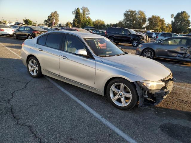 Photo 3 VIN: WBA3A5C55DF351453 - BMW 328 I 